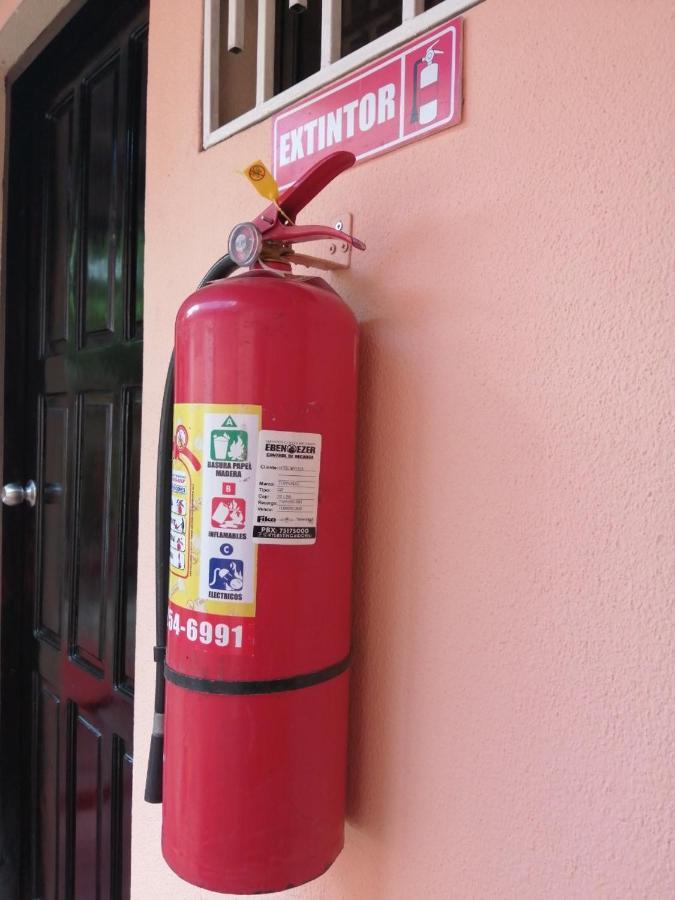 Hostal Mariella Estelí Exteriör bild